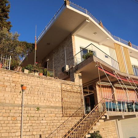 Pamja E Qyteteve Hotel Kruje Exterior photo